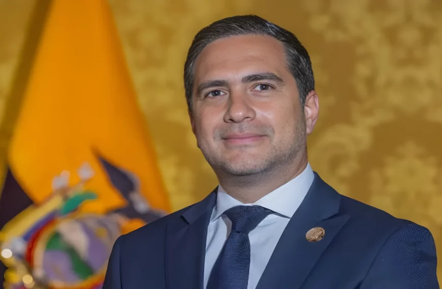 Roberto Kury Pesantes